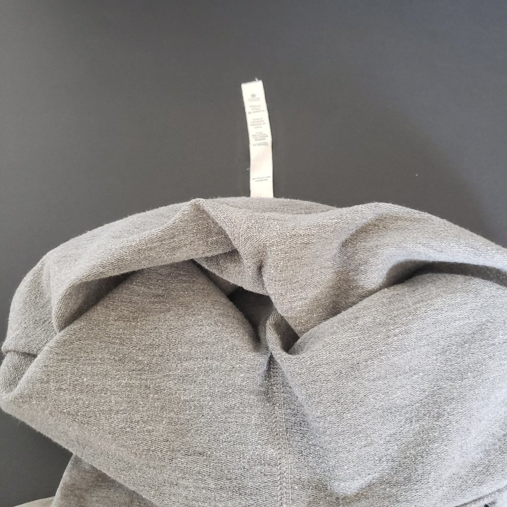 Lululemon Slalom Pants Size 2 Gray Straight Leg - Picture 7 of 7